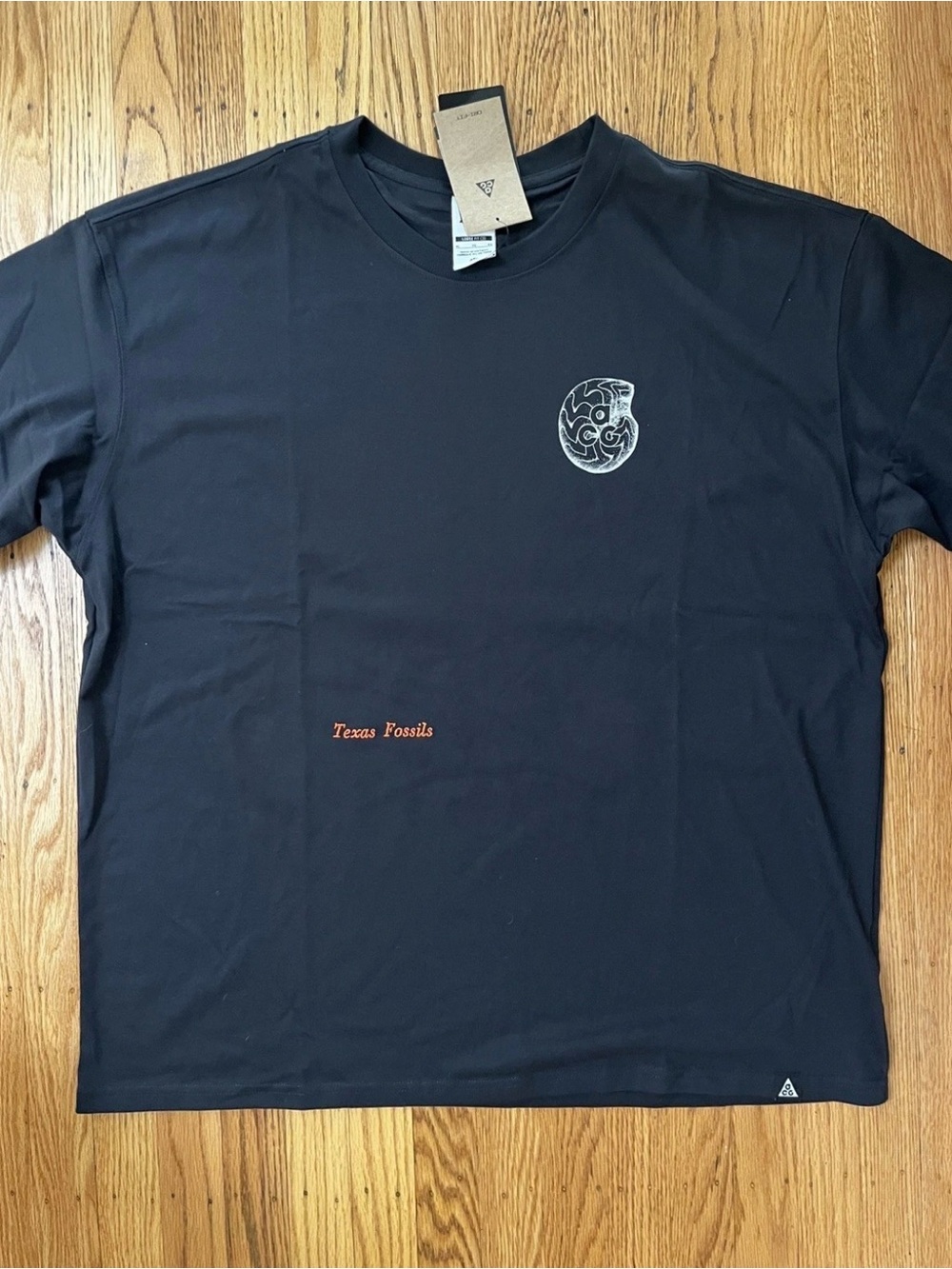 Nike ACG Dri-FIT Texas Fossils Graphic Tee HV1296-010 NWT Black Men’s Size XL